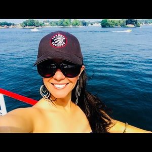 Meet your Posher, Daniele